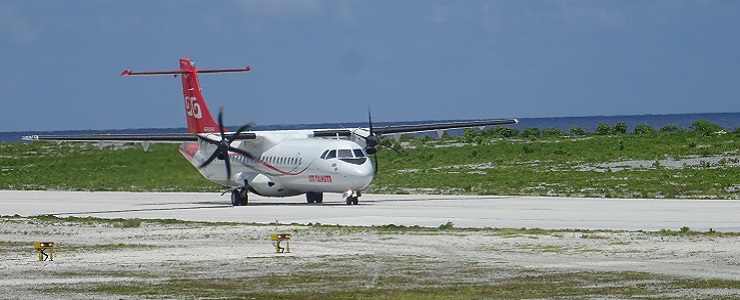 Makemo Airport, Tahiti