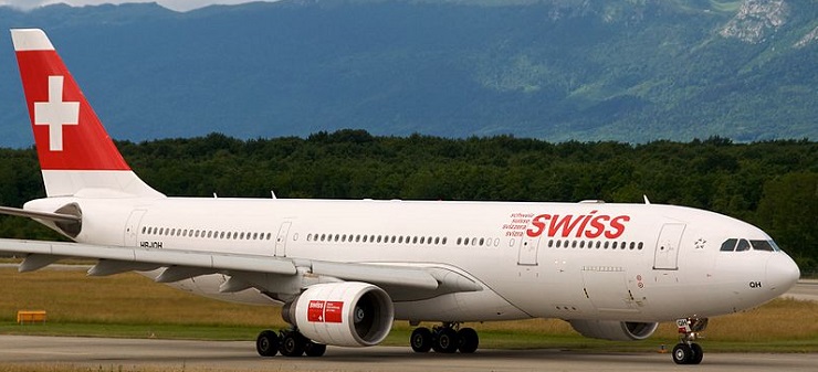 Swiss_A330-200_HB-IQH,_Geneva_International_Airport